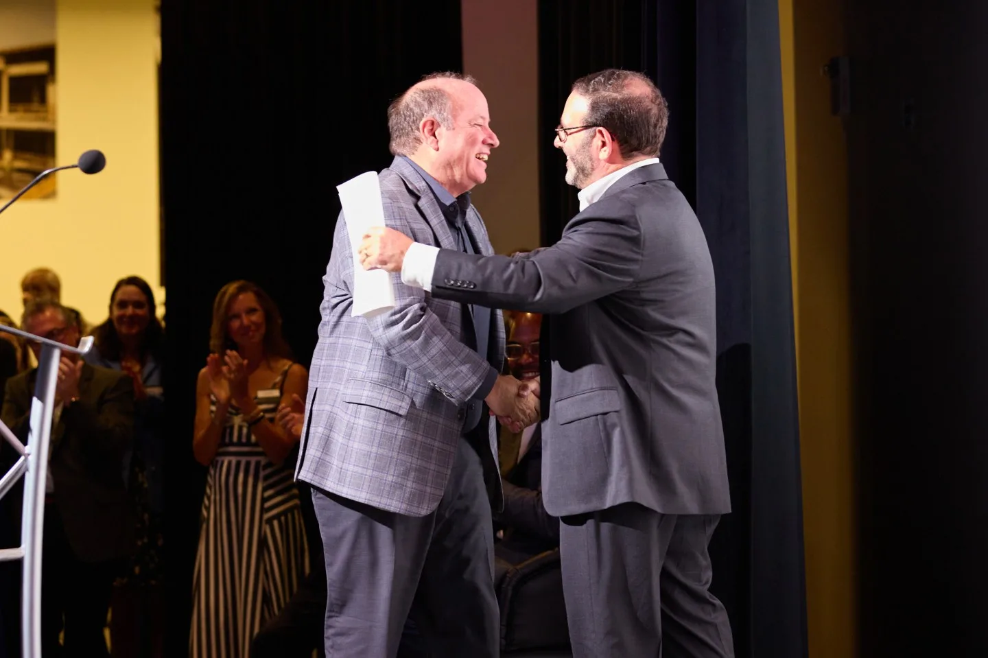 Detroit Mayor Mike Duggan and JPMorgan vice chairman Peter Scher.