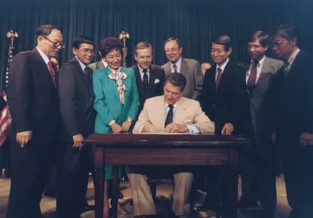 Ronald Reagan signs bill