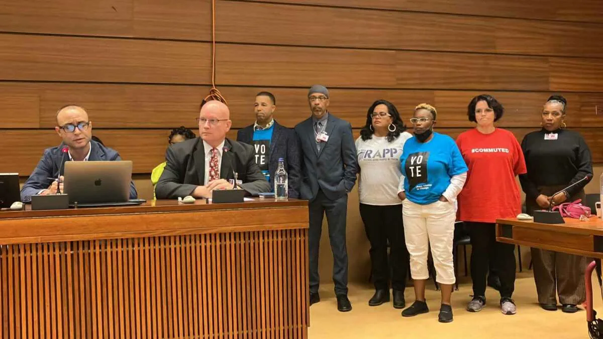 Robert Saleem Holbrook speaks to the United Nations Human Rights Committee with adelegation of advocates directly impacted by “death by incarceration” from around the country.