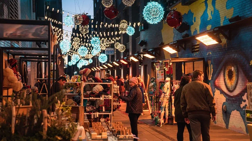 outdoor holiday market