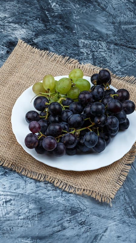 Mineral Rich: Because black grapes are rich in minerals, it may help increase bone density as well.