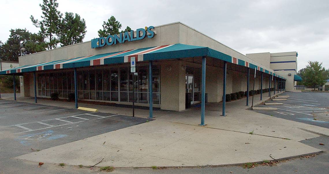 The former McDonald’s Cafeteria property at 2812 Beatties Ford Road. The cafeteria shut its doors in 2003. It first opened further down Beatties Ford Road in 1970. Observer file photo