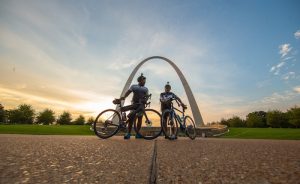 Start of the ride, in front of The Gateway Arch in St. Louis, to Chicago. Credit: Timothy M. Schmidt